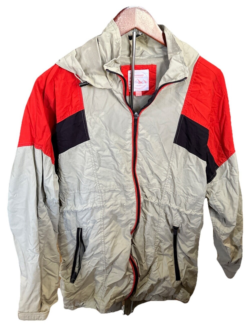 Outdoor Collection Windbreaker Rain Jacket Size Large With Pockets And Hood